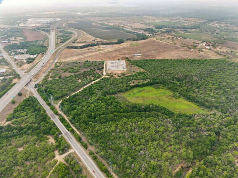 S IH 37 at S Presa St, San Antonio, TX 78223